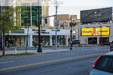 Intersection Roswell Rd Peachtree St