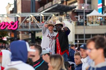 Braves Fans Cheer in Braves Country