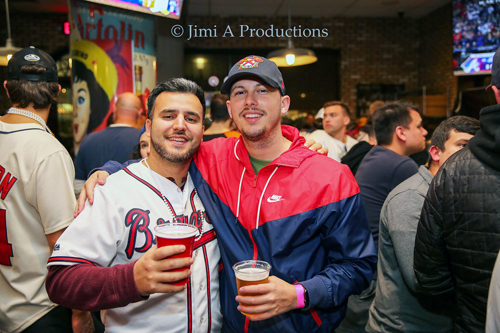 Braves Fans Pose in Bar