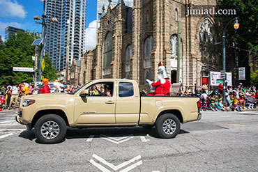 Brown Truck at 2022 Dragon Con Parade